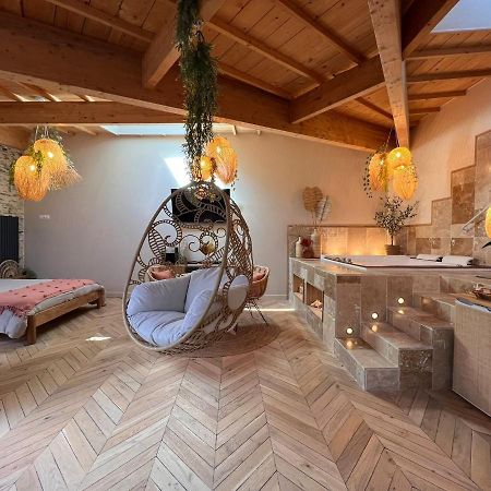 Suite Bali Les Petits Plaisirs 앙제 외부 사진